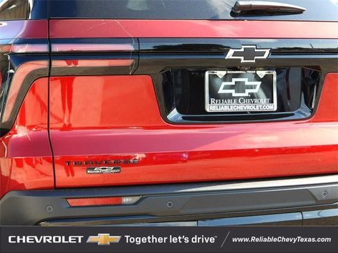 New 2026 Chevrolet Traverse LT w/ Midnight/Sport Edition image 6