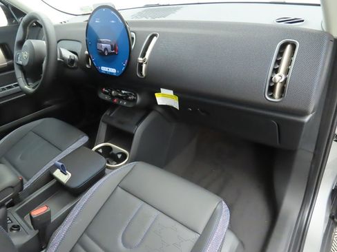 Used 2025 MINI Cooper Countryman S image 18