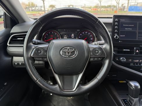 Used 2022 Toyota Camry XSE w/ Carpet Mat Package (TMS) image 17