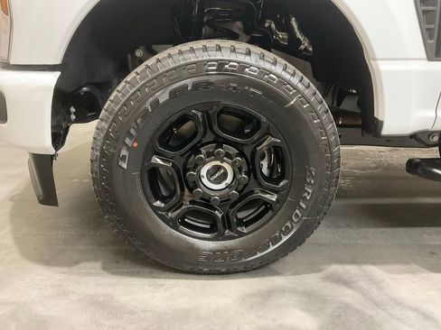 Used 2026 Ford F250 XL w/ STX Appearance Package image 6