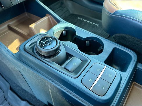 Certified 2022 Ford Maverick Lariat w/ Equipment Group 500A Standard image 16