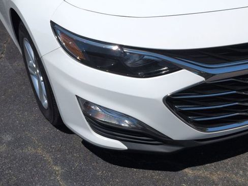Used 2023 Chevrolet Malibu LS FWD image 8