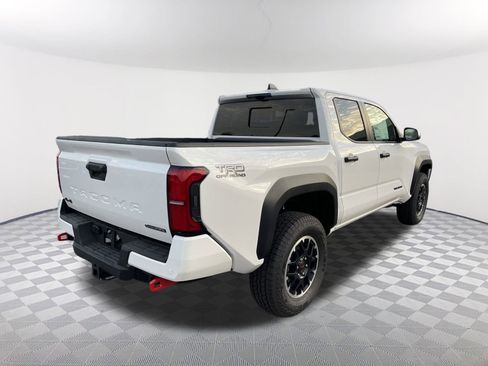 New 2025 Toyota Tacoma TRD Off-Road w/ TRD Off Road Premium Package AWD/4WD image 3