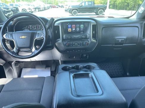Certified 2019 Chevrolet Silverado 1500 LT w/ All Star Edition AWD/4WD image 18