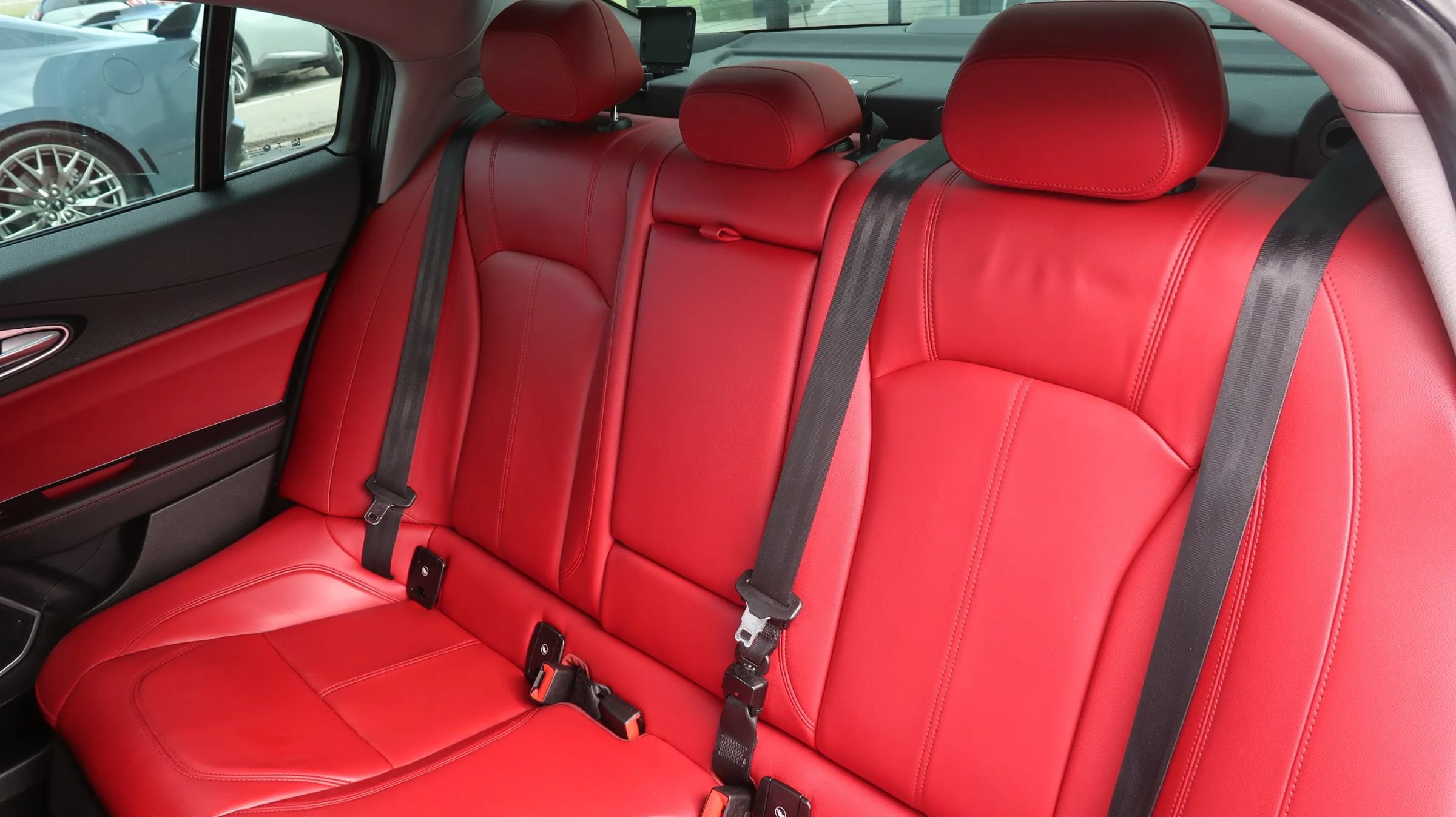 Used 2020 Alfa Romeo Giulia RWD image 20