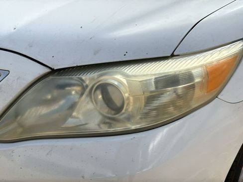 Used 2011 Toyota Camry LE w/ LE Extra-Value Pkg image 6