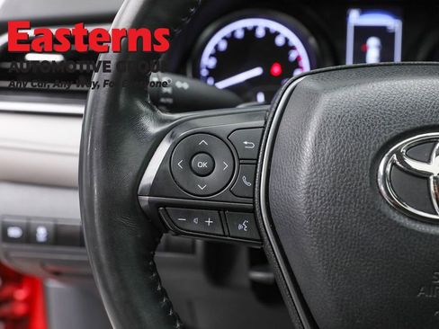 Used 2023 Toyota Camry SE w/ Cold Weather Package image 15