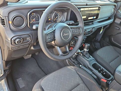 New 2026 Jeep Gladiator Mojave image 10