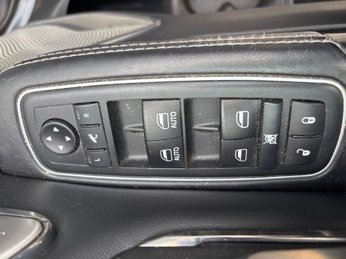 Used 2020 RAM 1500 Limited image 13