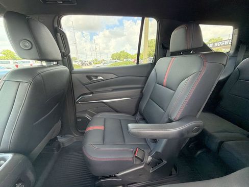 Used 2024 Chevrolet Traverse RS w/ LPO, Floor Liner Package AWD/4WD image 11