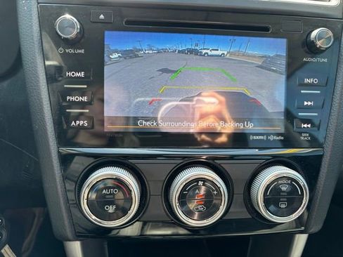 Used 2017 Subaru Forester 2.5i Limited image 31