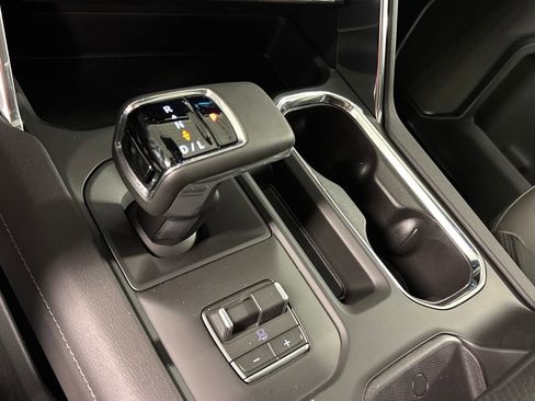 New 2026 GMC Sierra 1500 Denali AWD/4WD image 38