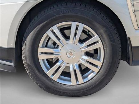 Used 2013 Cadillac SRX Luxury w/ Driver Awareness Package FWD image 10