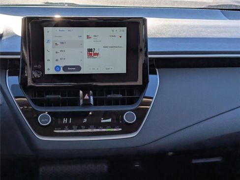 Used 2026 Toyota Corolla LE image 16