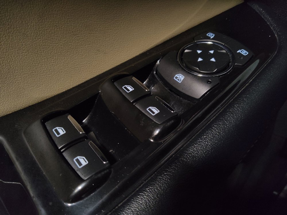 Used 2020 Ford Edge SEL w/ Convenience Package FWD image 27