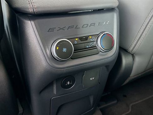 New 2026 Ford Explorer Active w/ Active Comfort Package image 25