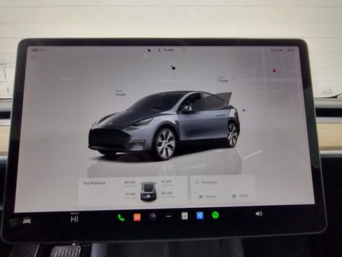 Used 2023 Tesla Model Y Long Range image 25