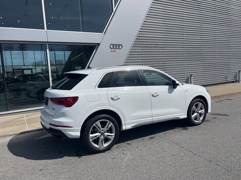 Used 2021 Audi Q3 2.0T Premium Plus w/ Premium Plus Package image 19
