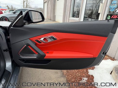 Used 2025 BMW Z4 M40i w/ Edition image 48