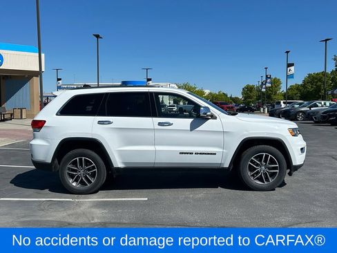 Used 2018 Jeep Grand Cherokee Limited AWD/4WD image 2