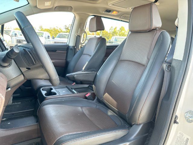 Used 2026 Honda Odyssey Elite image 11
