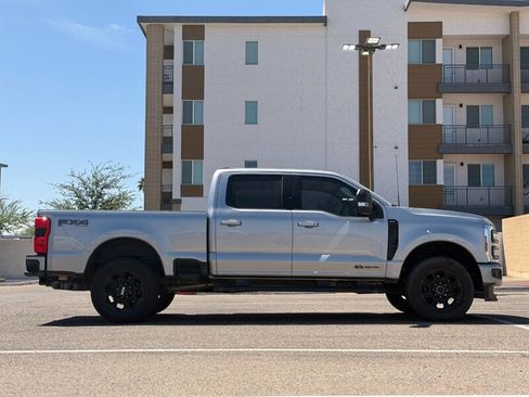 Used 2024 Ford F250 Lariat w/ Lariat Ultimate Package AWD/4WD image 2