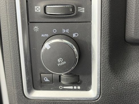 Used 2017 RAM 2500 Big Horn image 24