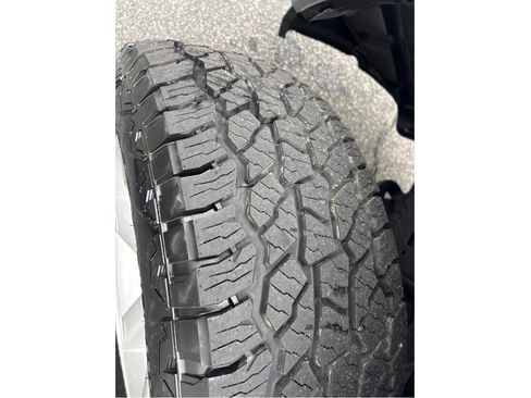 Used 2018 RAM 1500 Big Horn image 23