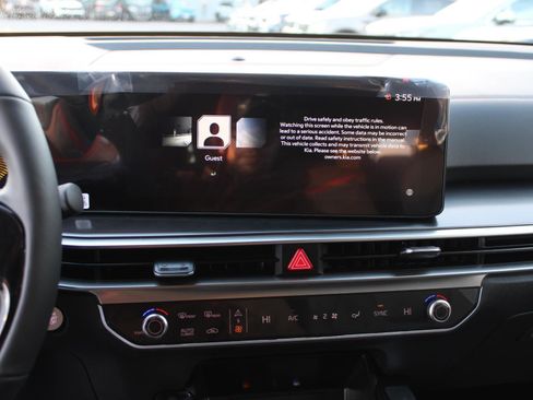 New 2026 Kia Sorento S image 12