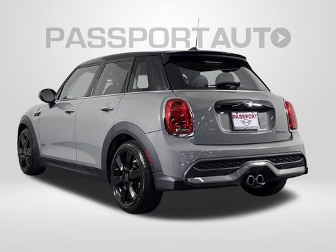 Used 2022 MINI Cooper S FWD image 5