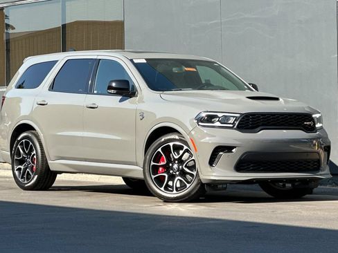 New 2026 Dodge Durango SRT Hellcat w/ Trailer Tow Group IV AWD/4WD image 2