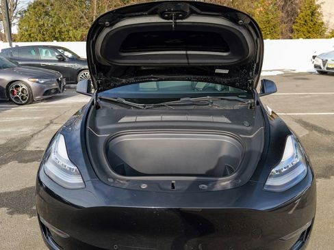 Used 2022 Tesla Model Y Long Range image 46