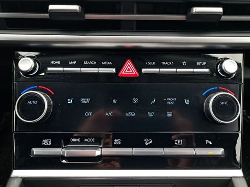 Used 2026 Hyundai Santa Fe SEL image 23