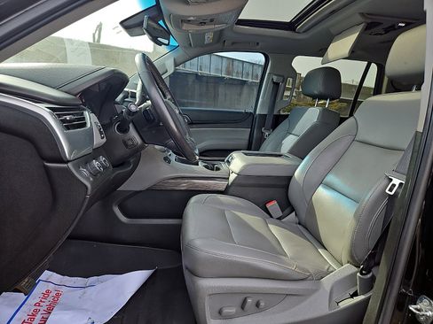 Used 2018 Chevrolet Tahoe LT image 14