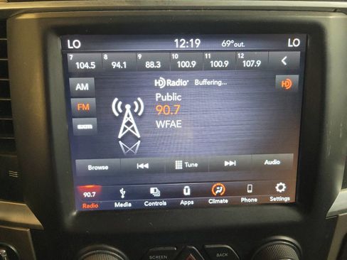 Used 2019 RAM 1500 Big Horn AWD/4WD image 25