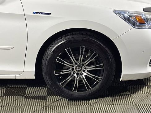 Used 2014 Honda Accord Plug-In Sedan image 23