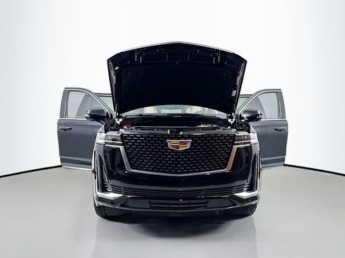 Used 2023 Cadillac Escalade ESV Premium Luxury image 27