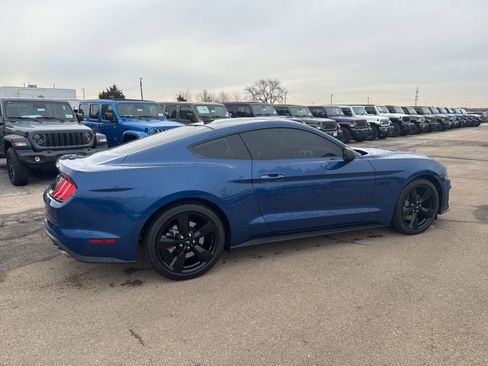 Used 2022 Ford Mustang GT Premium w/ Equipment Group 401A image 6