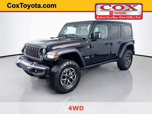 Used 2025 Jeep Wrangler Unlimited Rubicon AWD/4WD image 1