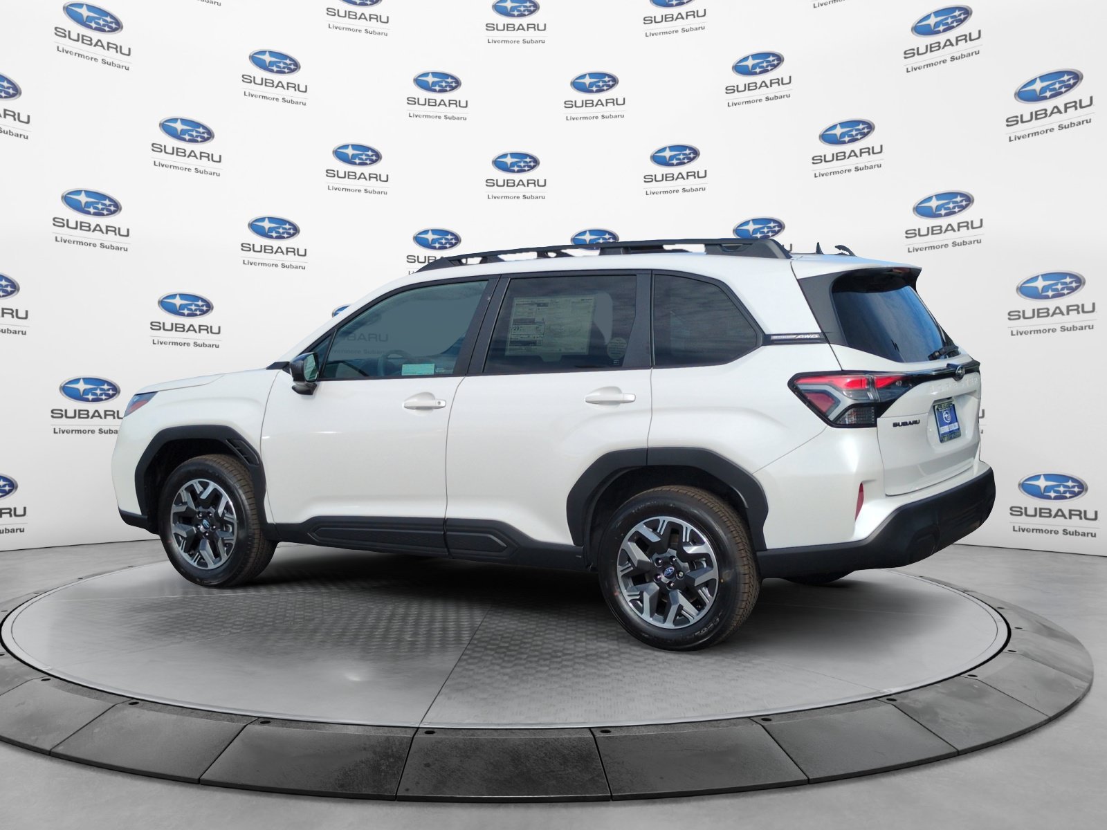 New 2026 Subaru Forester Premium AWD/4WD image 3