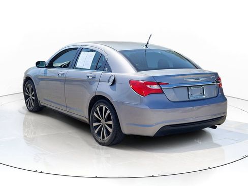 Used 2014 Chrysler 200 Touring w/ 200 S Group FWD image 3