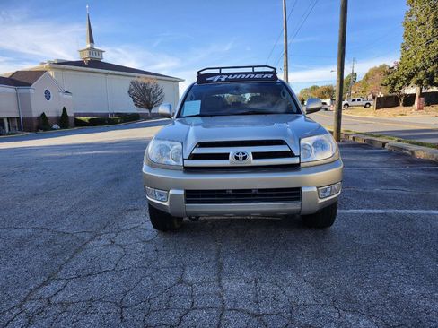 Used 2005 Toyota 4Runner Limited image 2