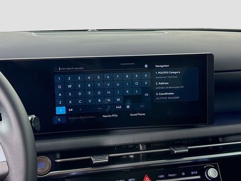 Certified 2025 Hyundai Tucson SEL image 13