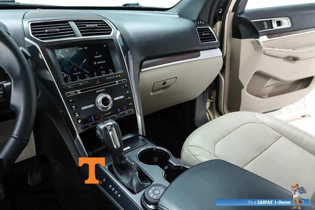 Used 2018 Ford Explorer Limited w/ Ford Safe & Smart Package AWD/4WD image 23
