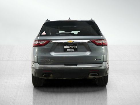 Used 2018 Chevrolet Traverse Premier image 4
