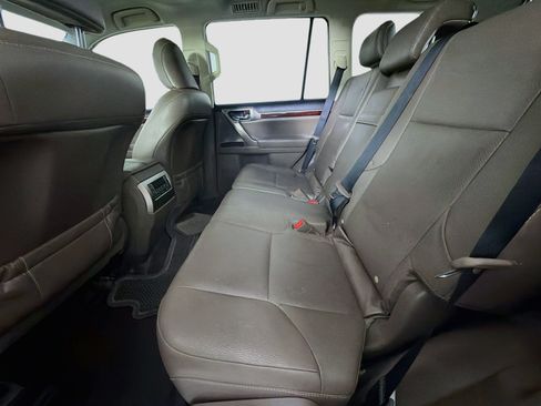 Used 2018 Lexus GX 460 Premium w/ Premium Package AWD/4WD image 27