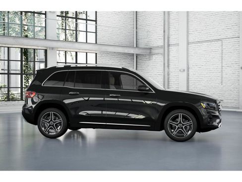 New 2026 Mercedes-Benz GLB 250 image 17