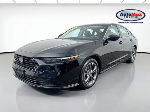 Used 2023 Honda Accord EX image 5