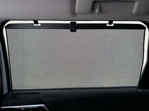 New 2025 Mitsubishi Outlander SEL image 26