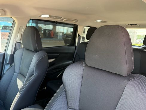 Used 2022 Subaru Ascent Premium AWD/4WD image 11